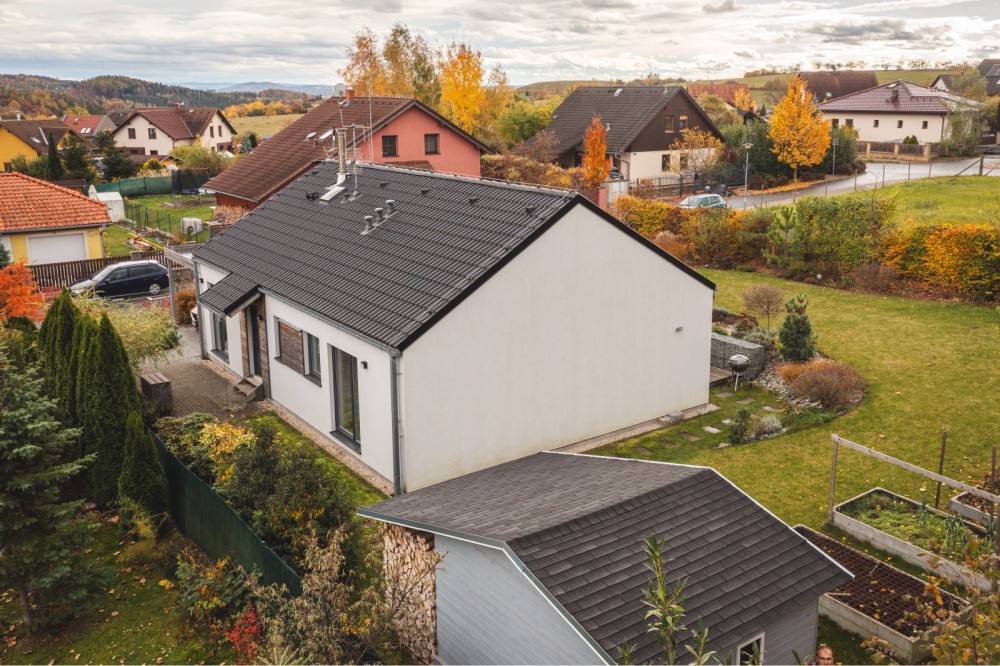 Dali na doporučení a zvolili dřevostavbu místo cihly (foto 4)