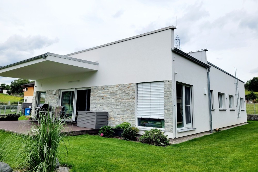 Rovná střecha nedá šanci kunám (foto 6)