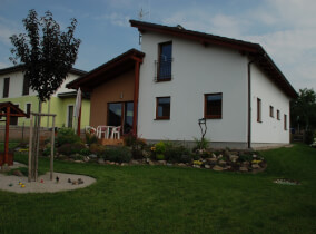 Od typového projektu k atypu a zpět