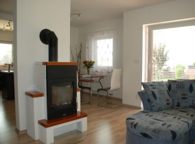 Od typového projektu k atypu a zpět