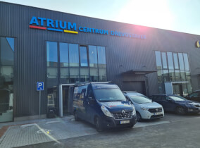 Pohled na hlavní vchod