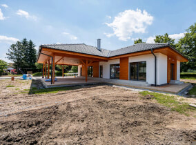 Společenské centrum v Hlohovčicích