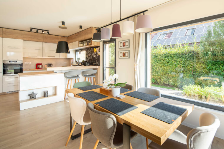 24-vela-115-praha-v (10).jpg